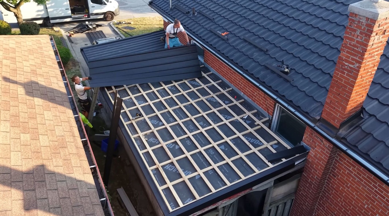 Storm Damage Roof Repair / Emergency Roofing in Gary, IN